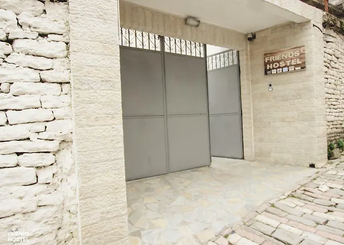 Friends' Guesthouse&hostel Auberge de jeunesse Gjirokastër