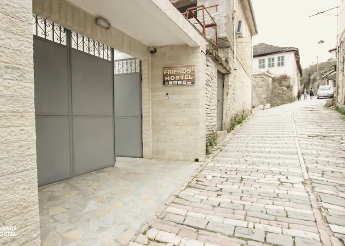 Friends' Guesthouse&hostel Gjirokastër