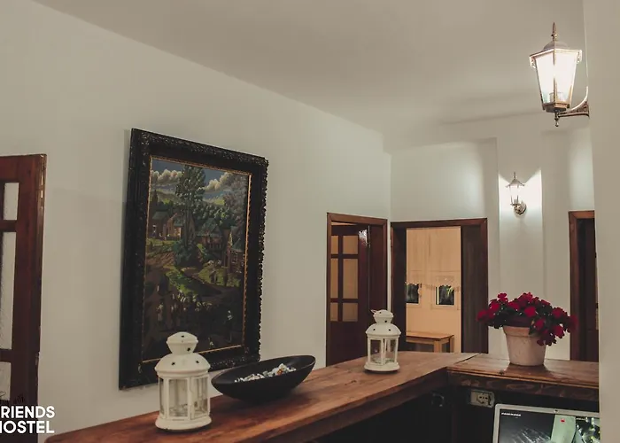 Friends' & Gjirokaster