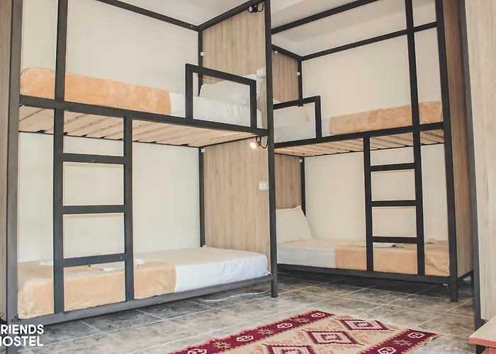 Hostel Friends' & Gjirokaster