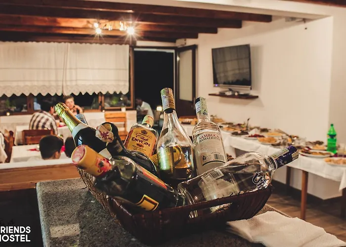 Friends' & * Gjirokaster