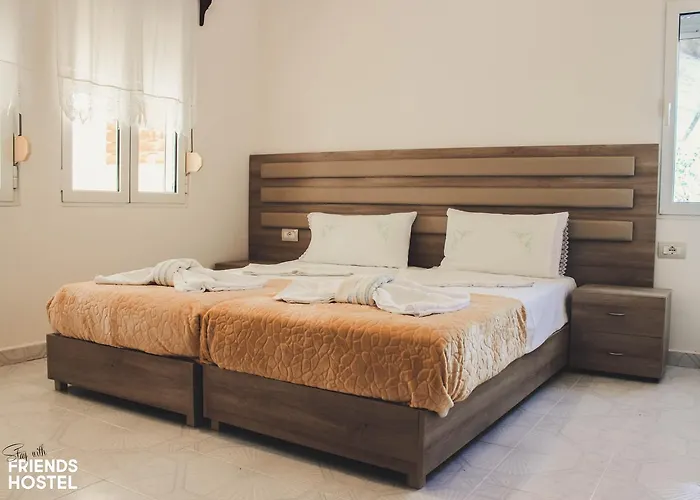 Friends' & Hostel Gjirokaster