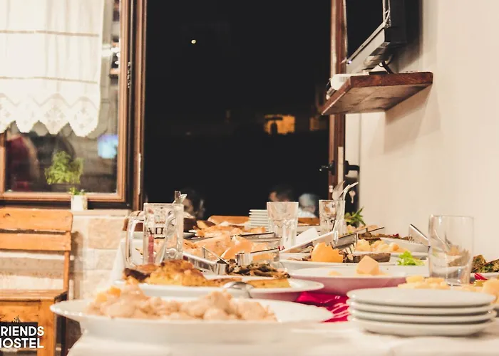 Hostel Friends' &