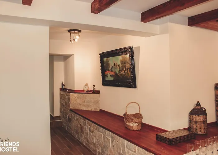 Friends' & Hostel Gjirokaster
